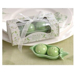 Two Peas in a Pod Salt & Pepper Shaker